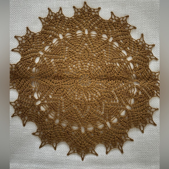 The brown lace handmade pillowcases, 2 in set. Flower Lace, 11 to 12 inches - Picture 7 of 9